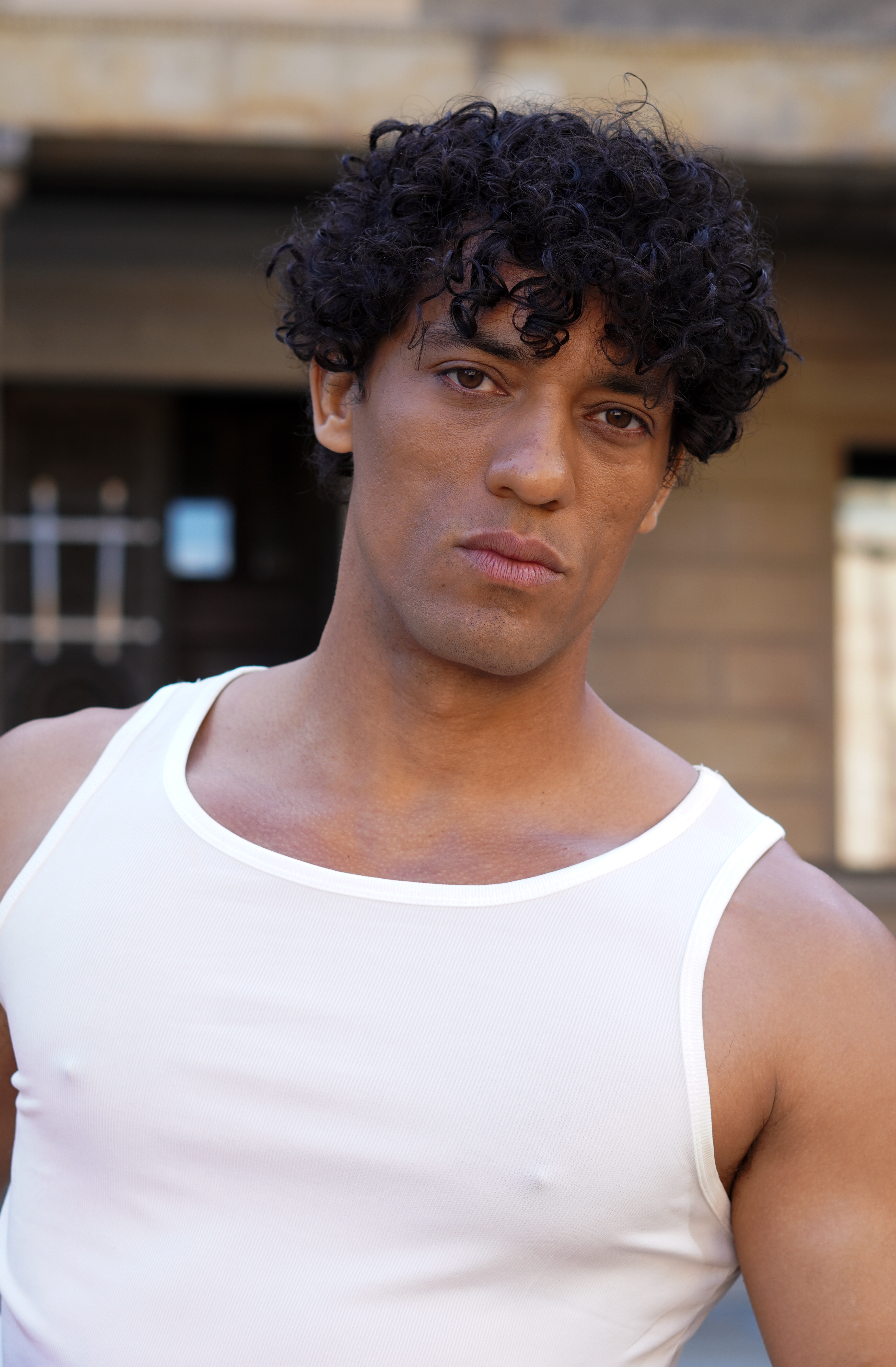 Angelo - Model